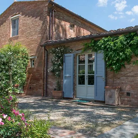 Villa Albachiara 8, Emma Cortona