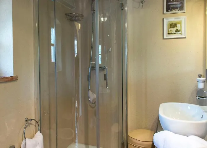 Albachiara 8, Emma * Cortona