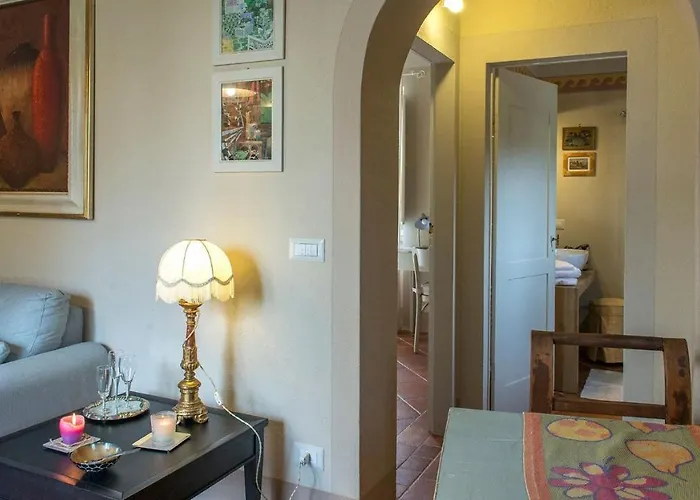 Albachiara 8, Emma * Cortona