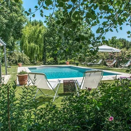 Albachiara 8, Emma *