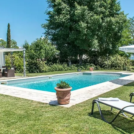 וילה Albachiara 8, Emma קורטונה